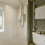 2 Bed In York Oc-90906 펜션